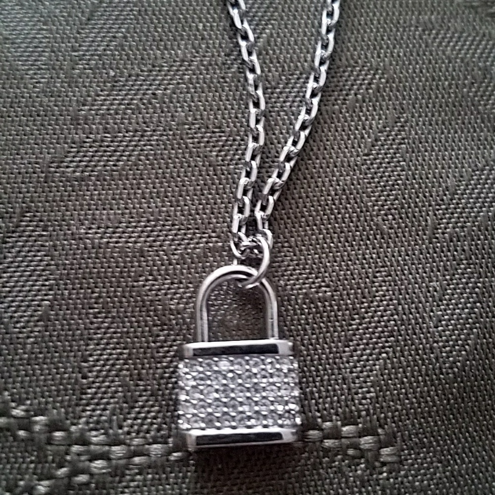 Michael Kors Necklace..Price Now Firm!! NWT